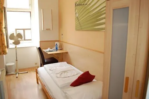 Laaerberg Апарт-готель 3*